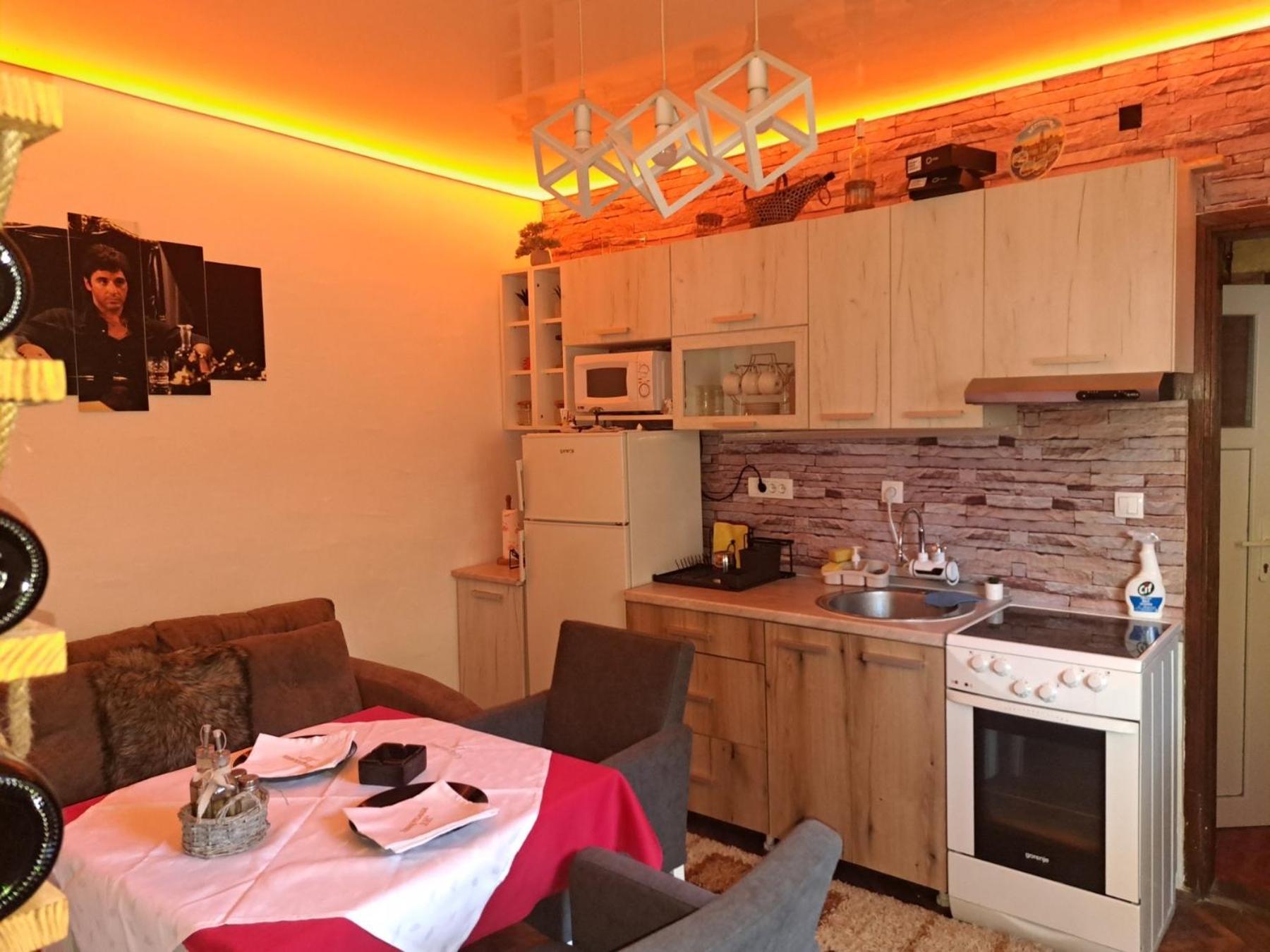 Apartman En Dusanovac ภายนอก รูปภาพ
