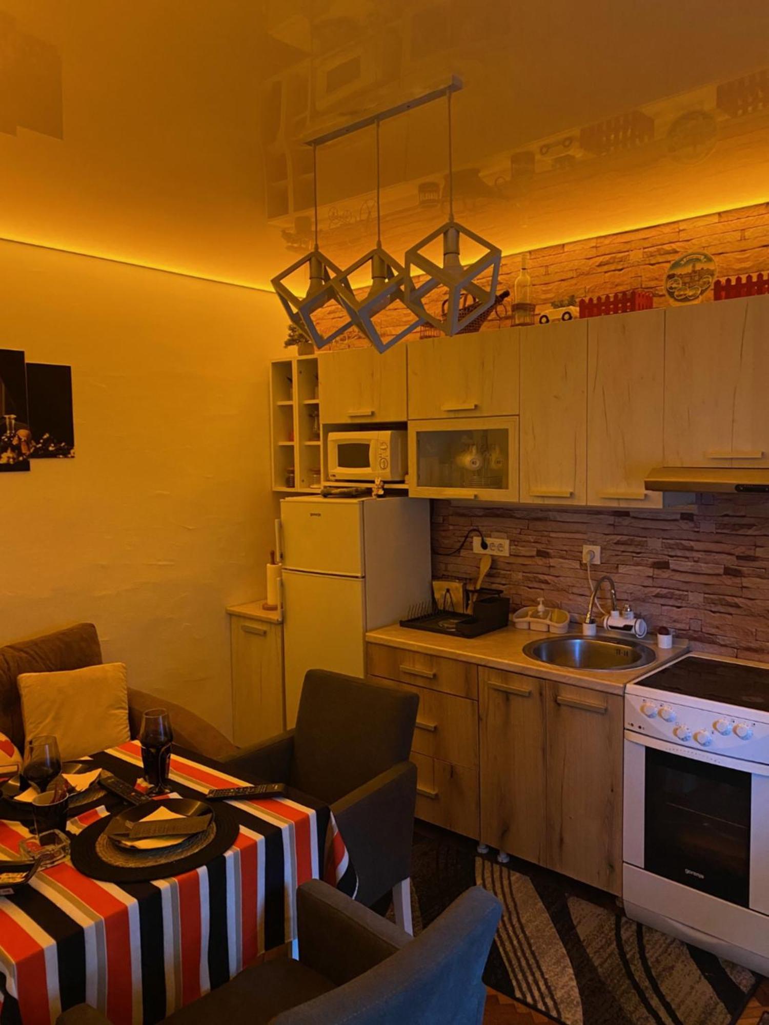 Apartman En Dusanovac ภายนอก รูปภาพ